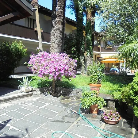Garni Florida אסקונה