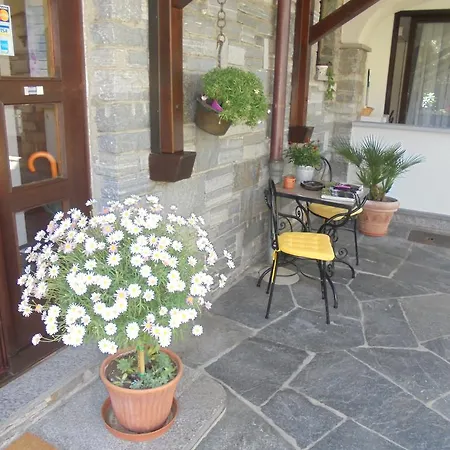 Garni Florida מלון