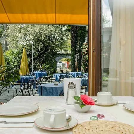 Garni Florida فندق أسكونا